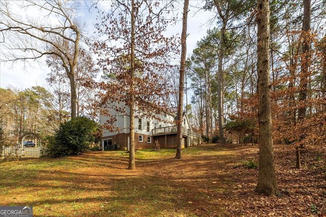 2086 Mountain Creek Court, Smoke Rise, GA 30087