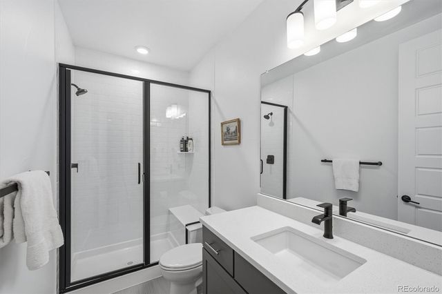 6656 Canyonpoint Road, Castle Pines, CO 80108