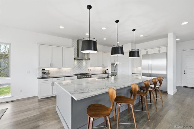 6656 Canyonpoint Road, Castle Pines, CO 80108