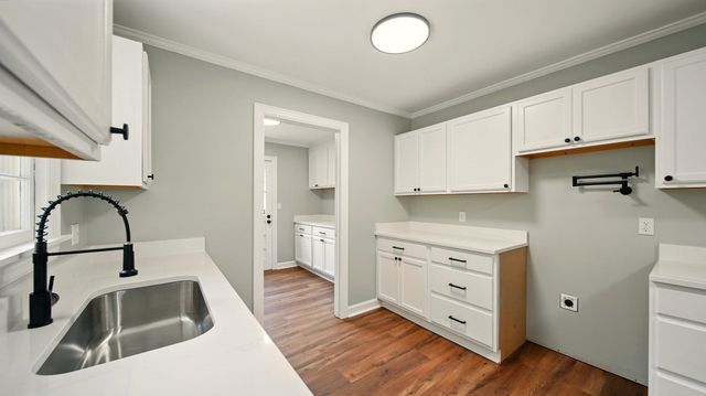 417 LENNANWOOD AVE, Covington, TN 38019