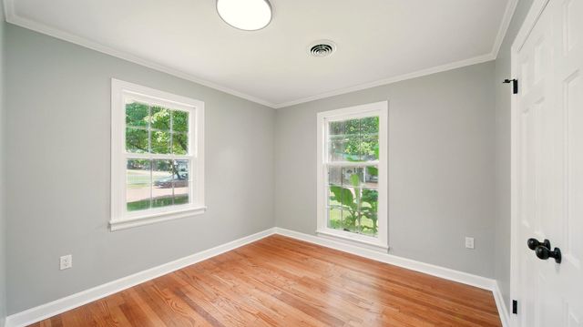 417 LENNANWOOD AVE, Covington, TN 38019