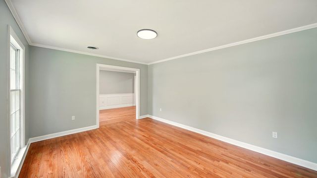 417 LENNANWOOD AVE, Covington, TN 38019