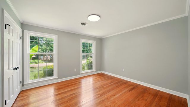 417 LENNANWOOD AVE, Covington, TN 38019