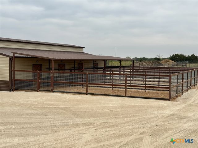417 County Road 60, Gatesville, TX 76528