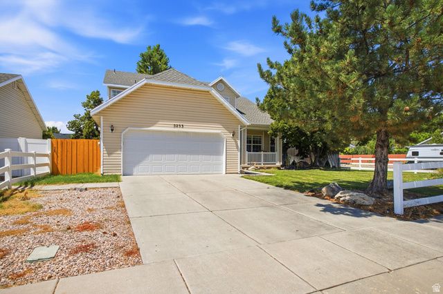 5253 S MIDLAND DR, Roy, UT 84067