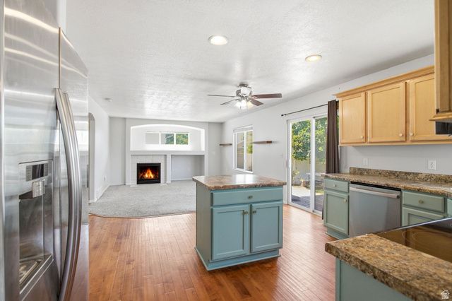 5253 S MIDLAND DR, Roy, UT 84067