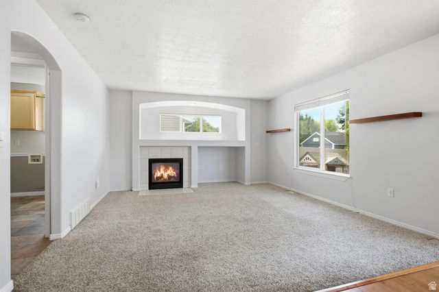 5253 S MIDLAND DR, Roy, UT 84067