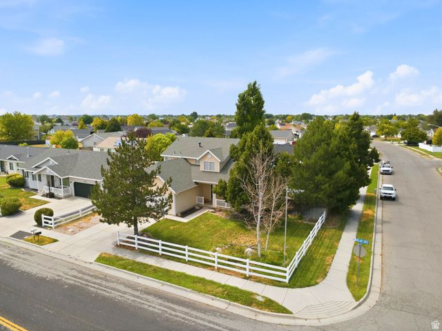 5253 S MIDLAND DR, Roy, UT 84067