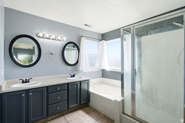 5253 S MIDLAND DR, Roy, UT 84067