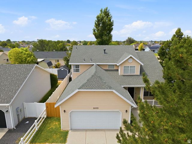 5253 S MIDLAND DR, Roy, UT 84067
