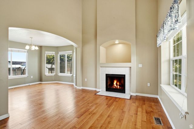 5253 S MIDLAND DR, Roy, UT 84067