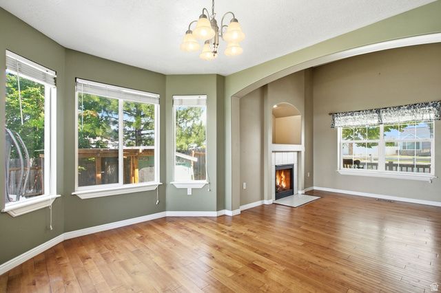 5253 S MIDLAND DR, Roy, UT 84067