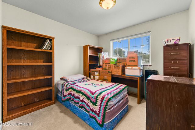 515 W Coville Lane, Palmer, AK 99645
