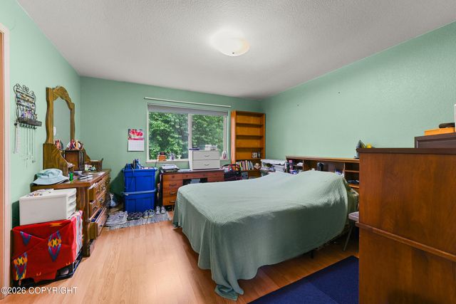 515 W Coville Lane, Palmer, AK 99645