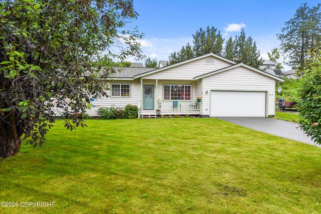 515 W Coville Lane, Palmer, AK 99645