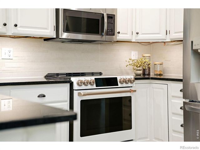 1230 Live Oak Court, Fort Collins, CO 80525