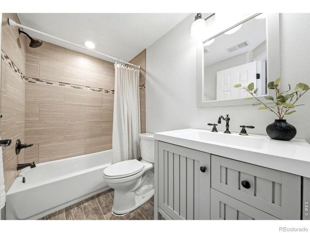 1230 Live Oak Court, Fort Collins, CO 80525