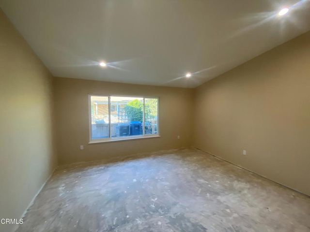 30029 Village 30, Camarillo, CA 93012