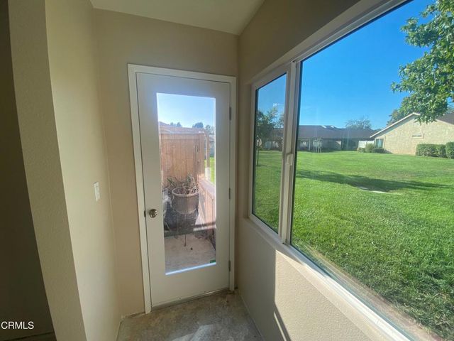 30029 Village 30, Camarillo, CA 93012
