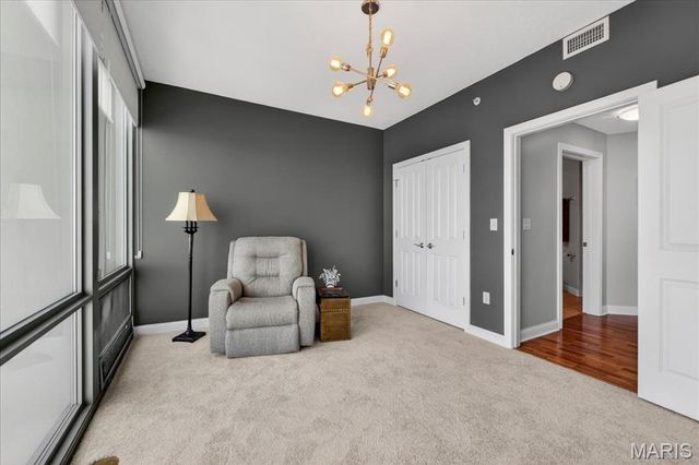 4909 Laclede Avenue 1404, St Louis, MO 63108