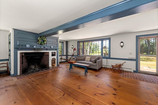 29 Kona Farm Road, Moultonborough, NH 03254