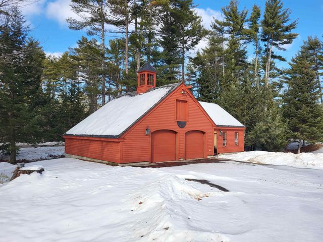 29 Kona Farm Road, Moultonborough, NH 03254