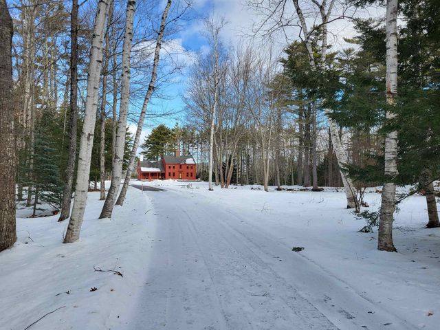 29 Kona Farm Road, Moultonborough, NH 03254