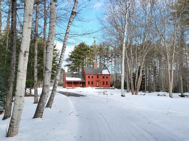 29 Kona Farm Road, Moultonborough, NH 03254