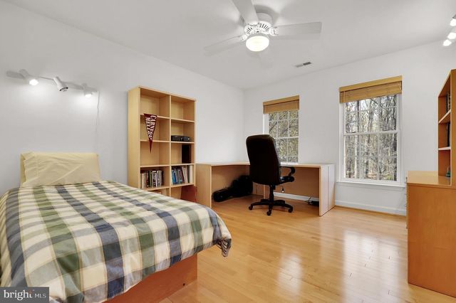 3006 NOVAK TER, Burtonsville, MD 20866