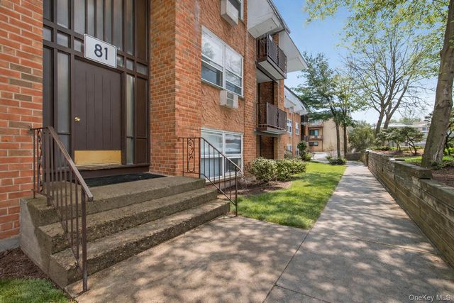 81 Kearsing Parkway A, Monsey, NY 10952