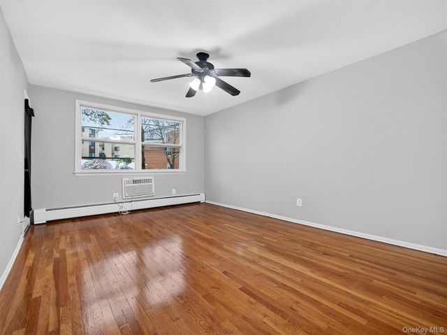 81 Kearsing Parkway A, Monsey, NY 10952