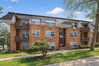 81 Kearsing Parkway A, Monsey, NY 10952