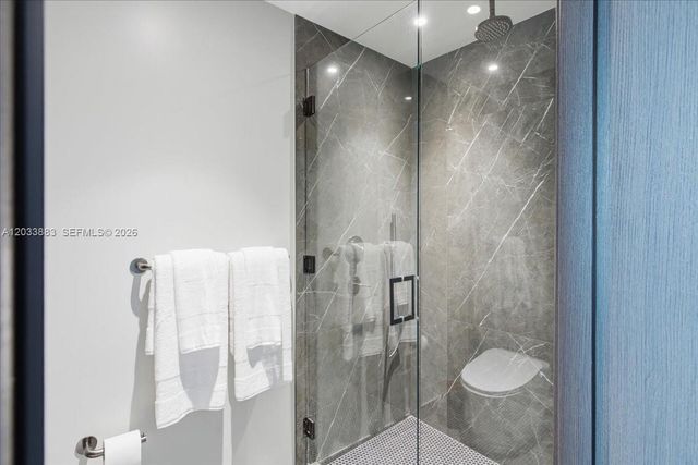 20 NE 11th 4212, Miami, FL 33132