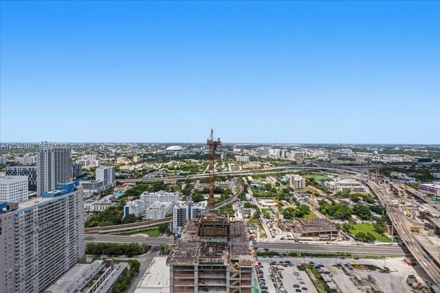 20 NE 11th 4212, Miami, FL 33132