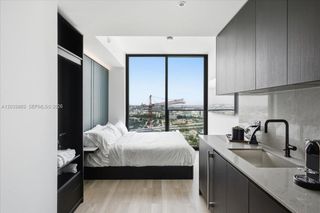 20 NE 11th 4212, Miami, FL 33132