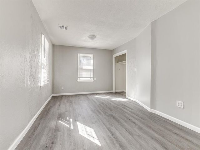 19350 8 A Street, Norman, OK 73026