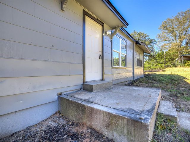 19350 8 A Street, Norman, OK 73026