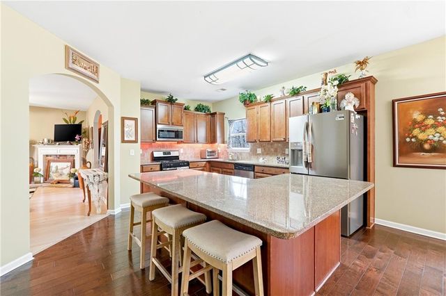 2080 Creole Circle, Cumming, GA 30040