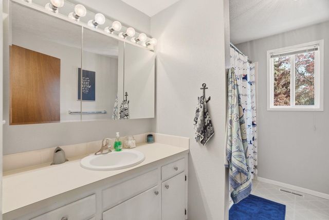 3116 E 62nd Ave, Spokane, WA 99223