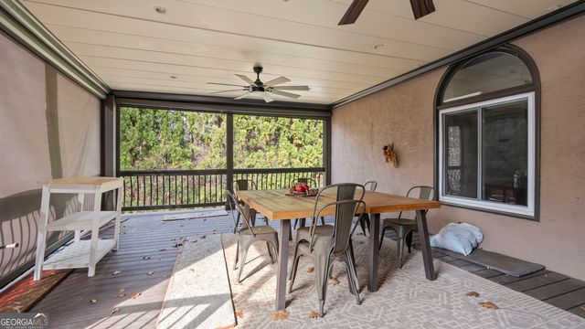 510 Tullamore Way, Milton, GA 30004