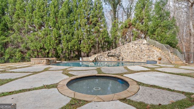 510 Tullamore Way, Milton, GA 30004