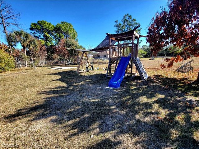 506 Desoto AVE, Lehigh Acres, FL 33972