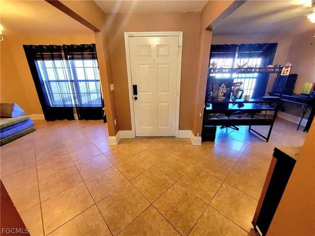 506 Desoto AVE, Lehigh Acres, FL 33972