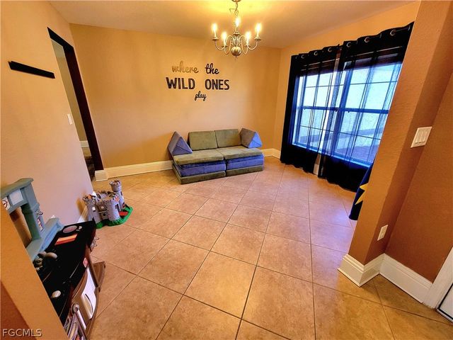 506 Desoto AVE, Lehigh Acres, FL 33972
