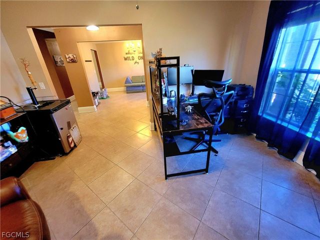 506 Desoto AVE, Lehigh Acres, FL 33972