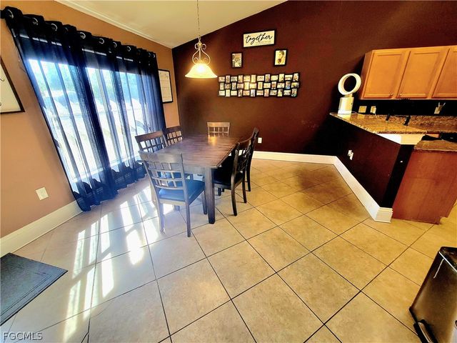 506 Desoto AVE, Lehigh Acres, FL 33972