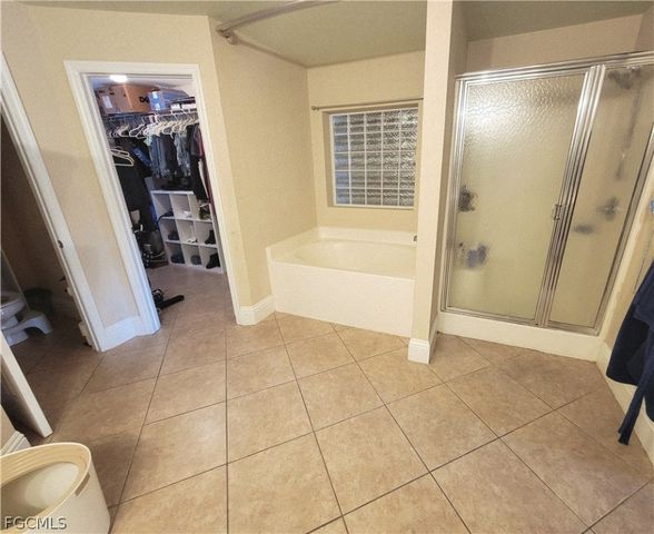 506 Desoto AVE, Lehigh Acres, FL 33972