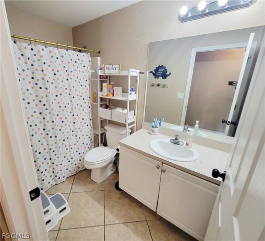 506 Desoto AVE, Lehigh Acres, FL 33972