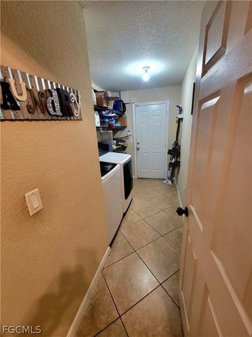 506 Desoto AVE, Lehigh Acres, FL 33972