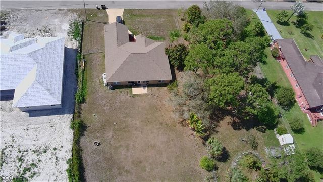 506 Desoto AVE, Lehigh Acres, FL 33972